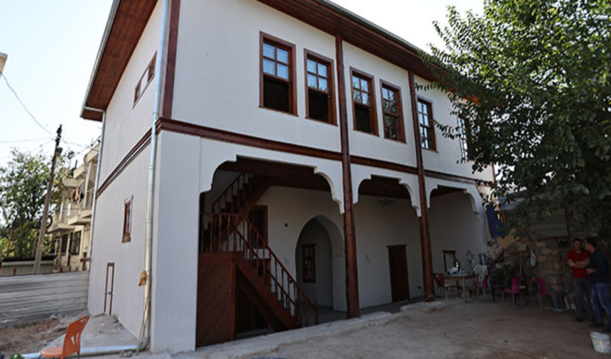 Balbey'deki Yanan Kilit Konağının Restorasyonu Büğyükşehir Belediyesi Tarafından Yapıldı 1