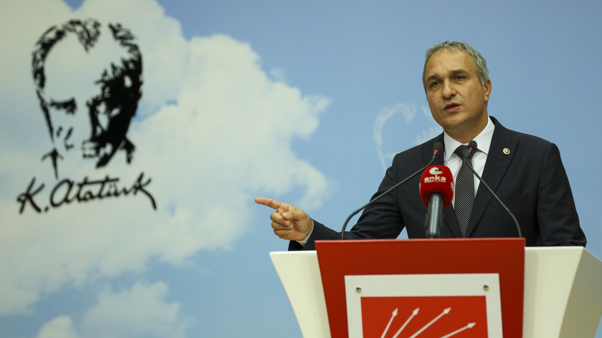 Genel Başkan Yardımcısı Suat Özçağdaş