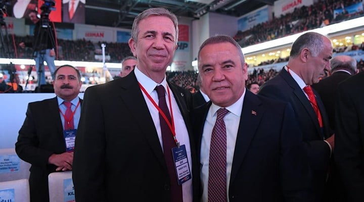 Mansur Yavaş Ve Muhittin Böcek