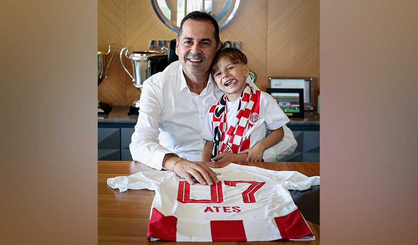 Antalayspor'un Minik Taraftarı 2