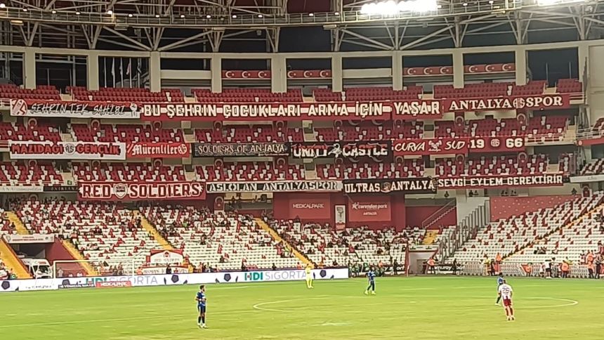 Antalyaspor Boş Stat (2)
