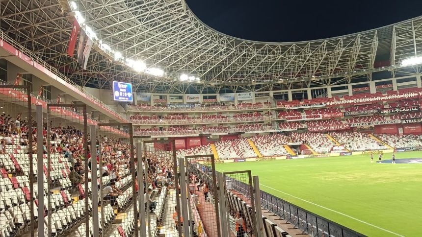 Antalyaspor Boş Stat (4)