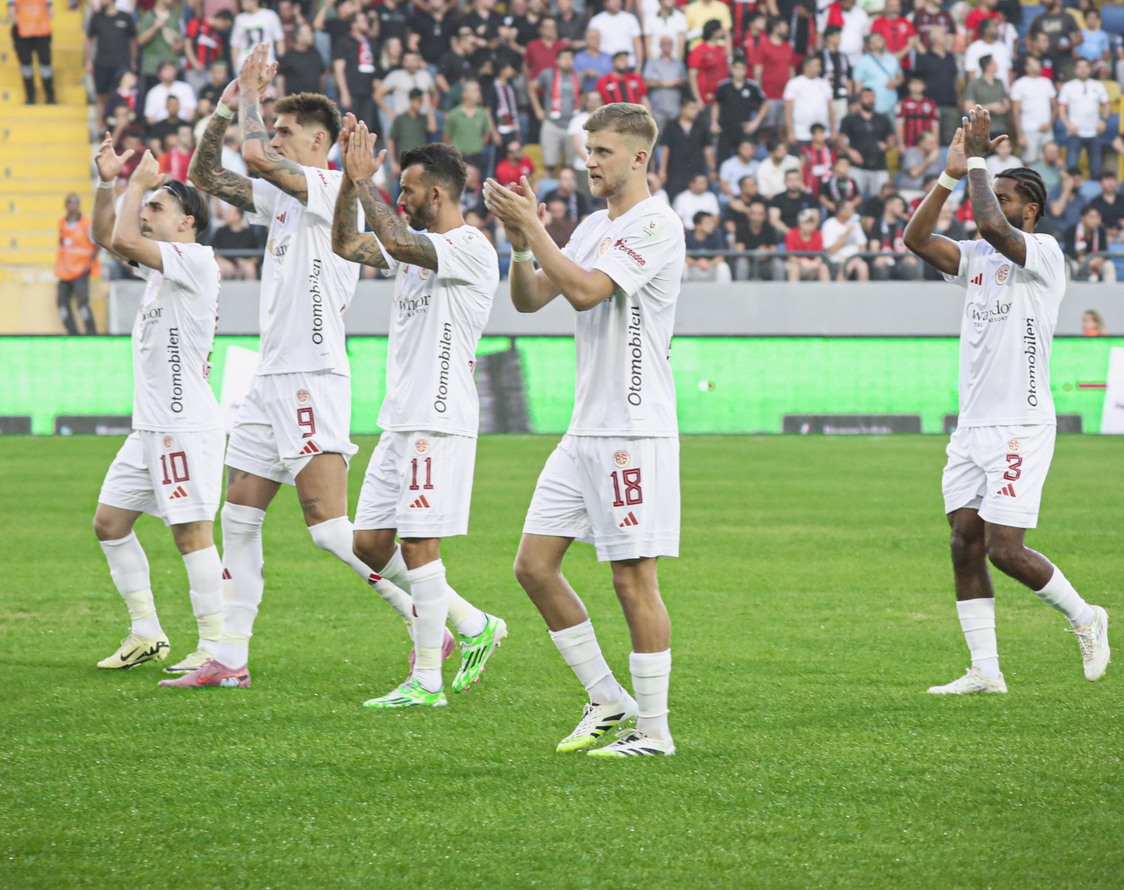 Antalyaspor Sevinc-1