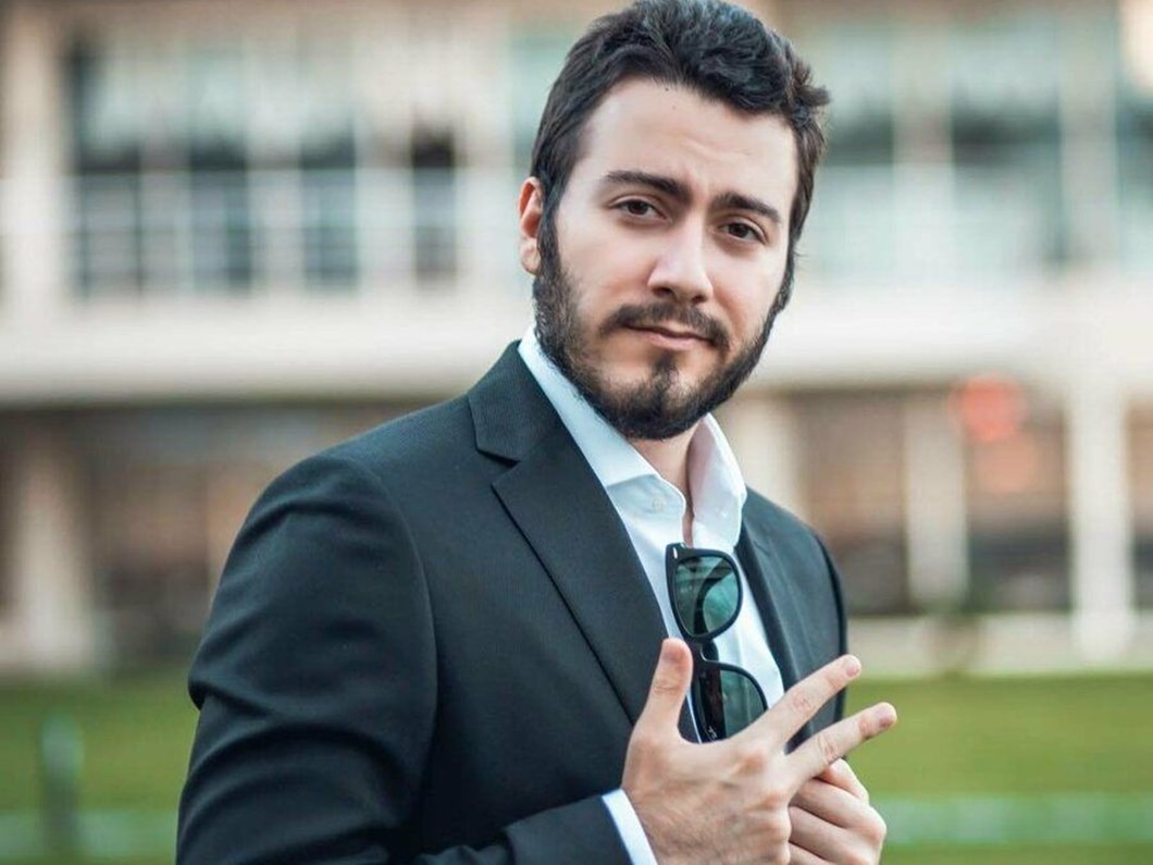 Enes Batur Ne Kadar Kazaniyor 1
