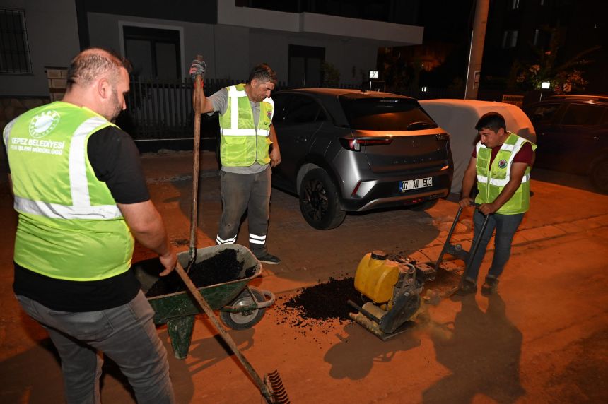 Kepez, Aninda Cozum Ekibi Ile Gece Gunduz Sahada 5