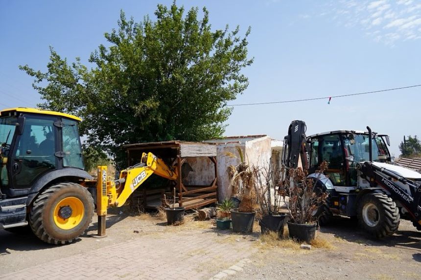 Konyaaltı Kaçak Yapılar (2)