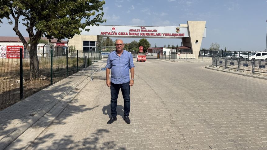 Mahmut Tanal Chp Şanlıurfa Milletvekili Antalya