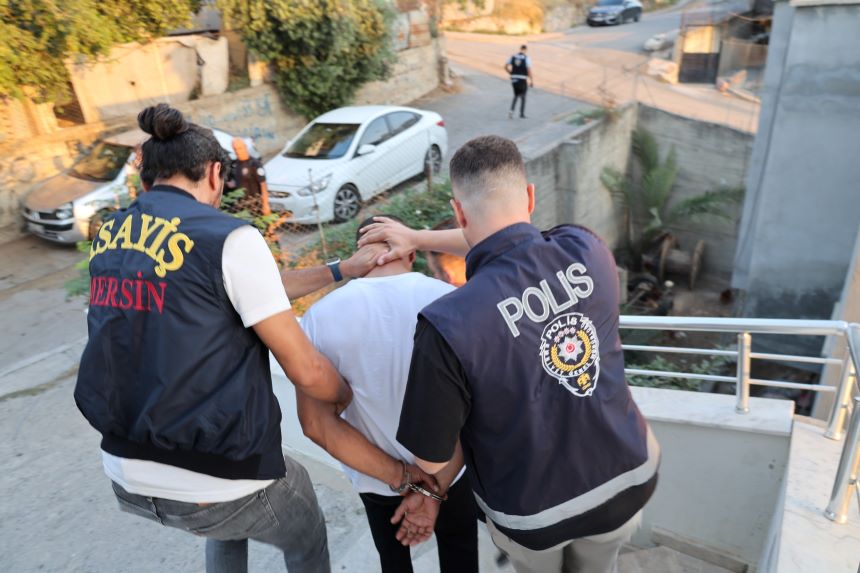 Mersin'de Eş Zamanlı Operasyon!