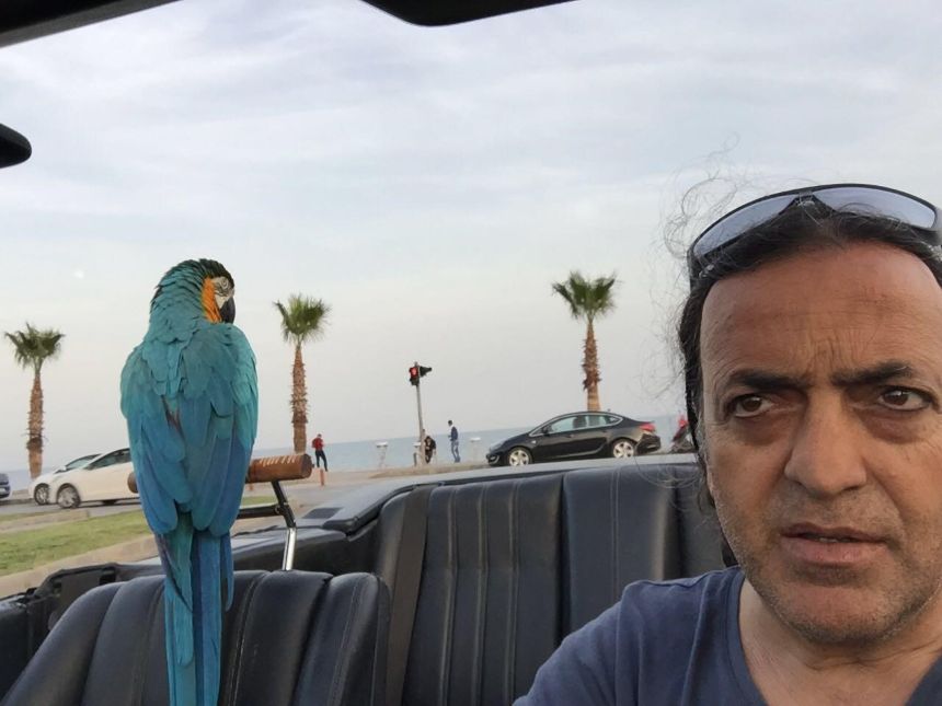 Özal'ın Papağanı Cabbar (1)