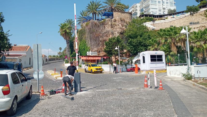 Yat Limanın Araçla Giriş Yasaklandı1