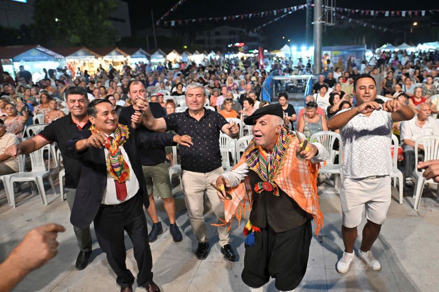 Akdeniz Gecesi 16