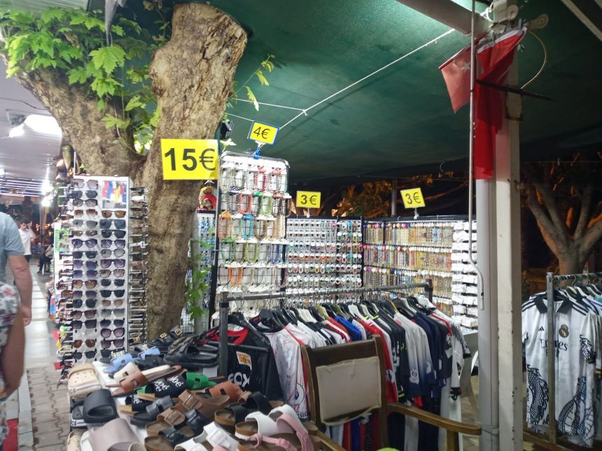 Antalya Kent Merkezindeki Pazar (3)
