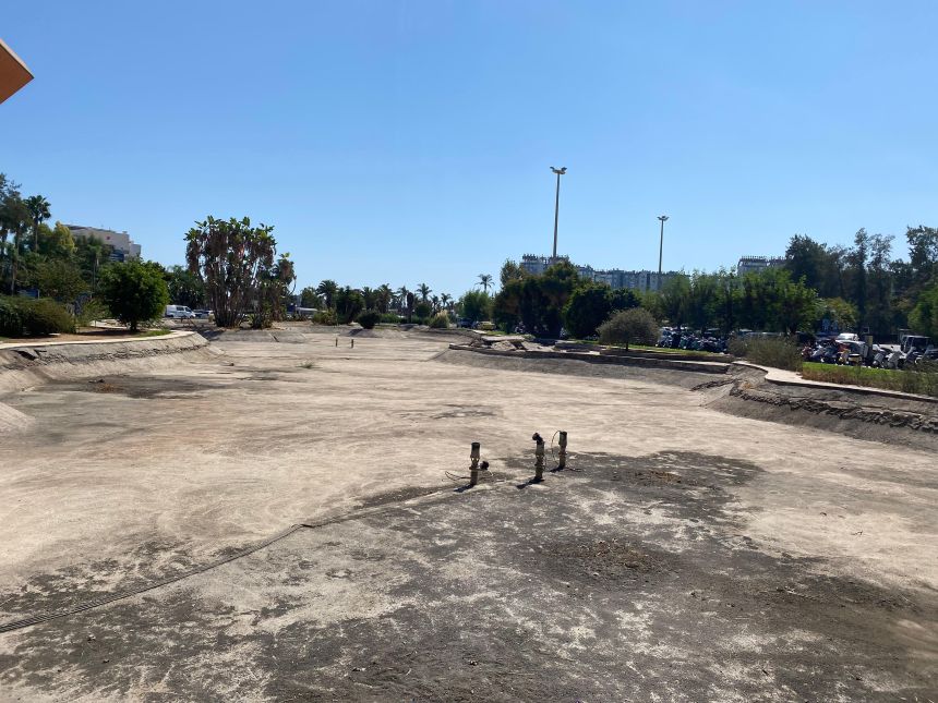 Antalya Otogarı Süs Havuzu (1)