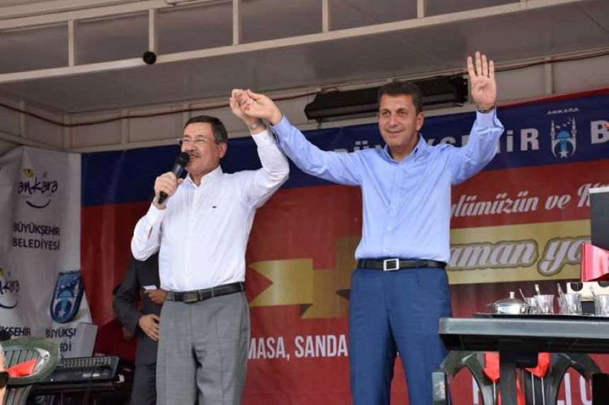 Melih Gökçek Ve İsmail Öntaş