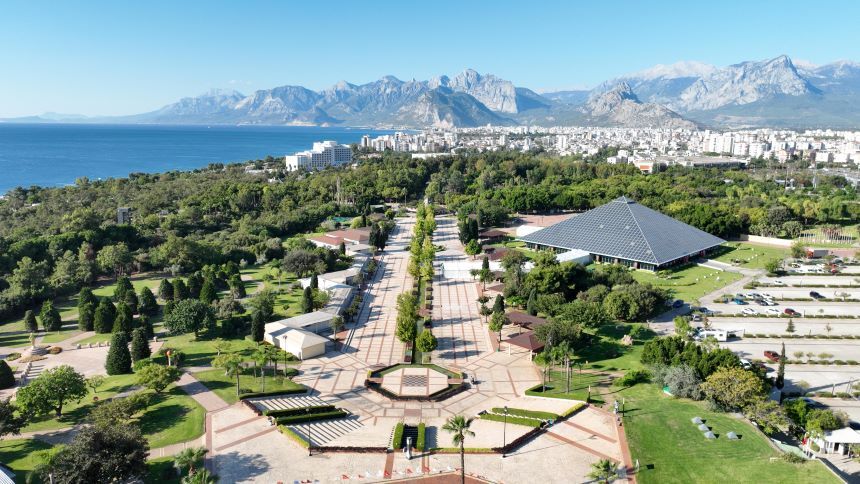 Antalya Atatürk Parkı Yeşil Bayrak 3