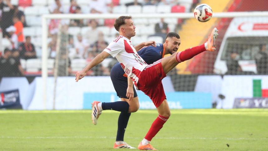 Antalyaspor Başakşehir Maçı 22 (2)