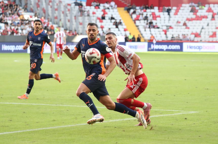 Antalyaspor Başakşehir Maçı 24