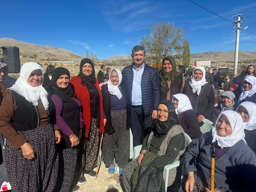 Cavit Arı Korkuteli Vatandaşlarla Beraber (3)