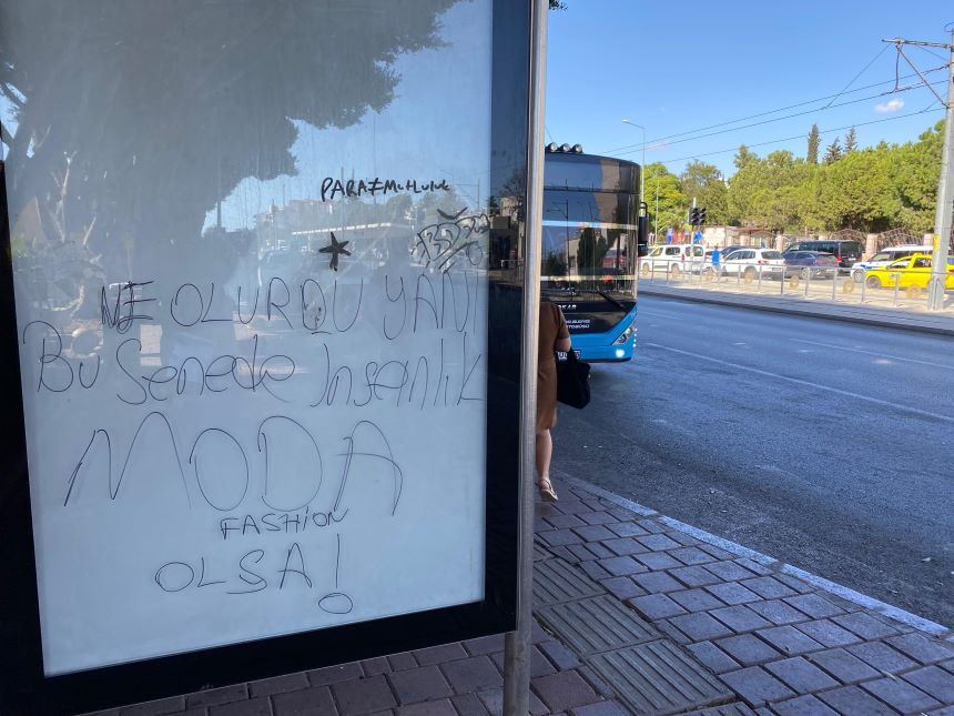 Duraklara Saldırı Antalya (1)
