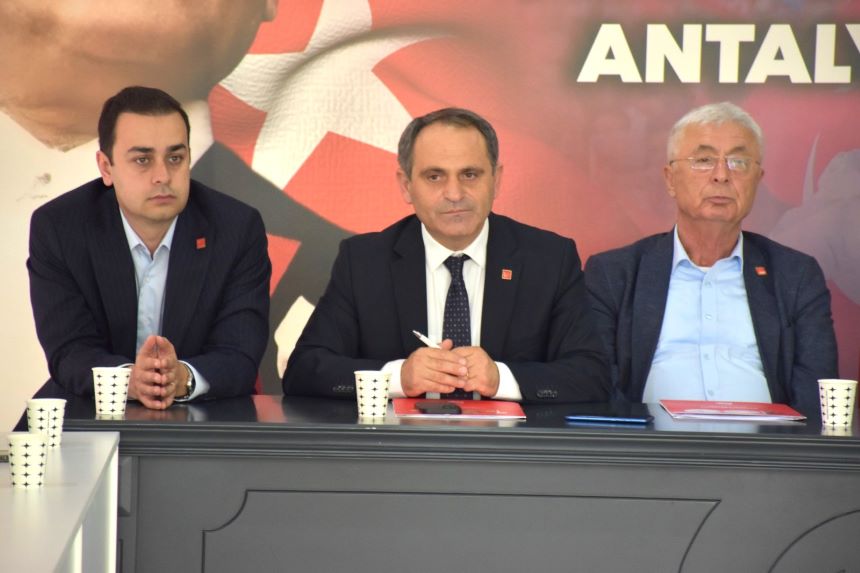 Ecevit Keleş Chp Parti Meclisi (Pm) Üyesi Antalya 2