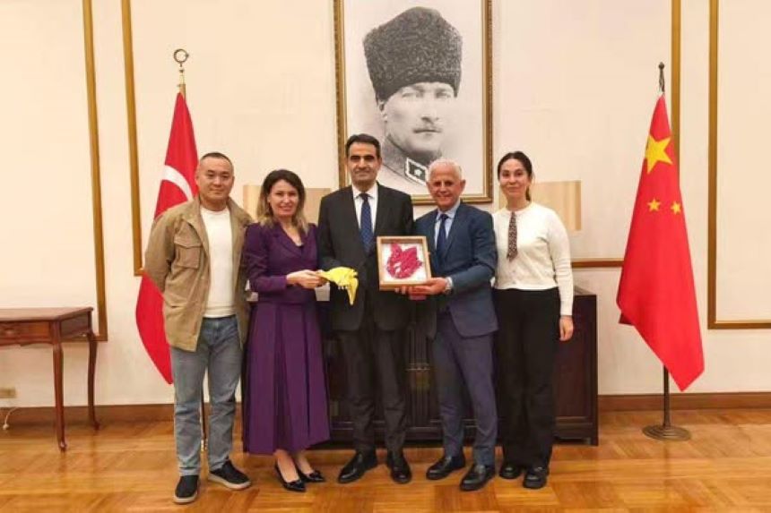 Fahri Duran Çin (2)