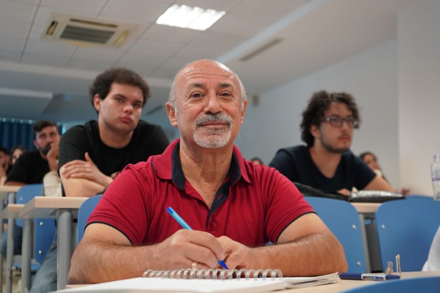 İsmet Güler 63 Yaşında Öğrenci Oldu Antalya (3)