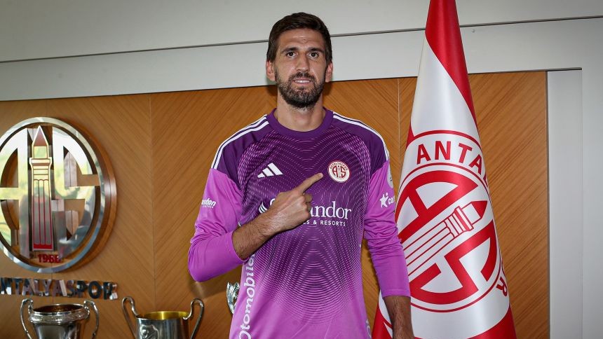 Julian Cuesta Diaz Antalyaspor