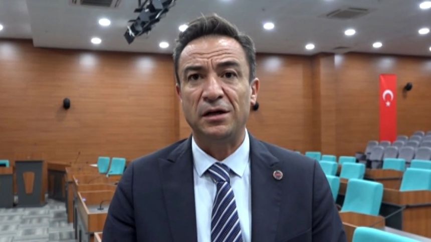 Okan Kurd Yeşilova Belediye Başkanı