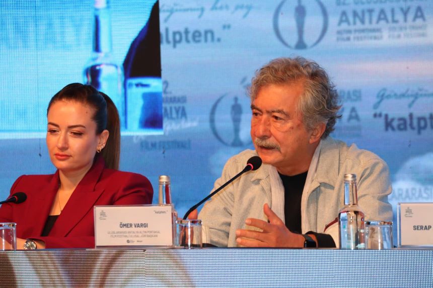 Ömer Vargı Festival Başkanı Yapımcı Ve Usta Yönetmen