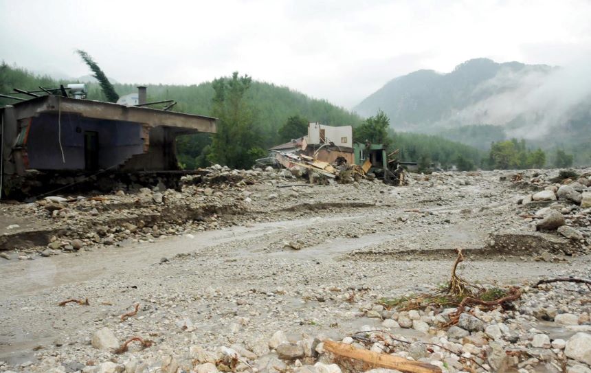 Serik Sel Felaketi Haskızılören 2011 (1)