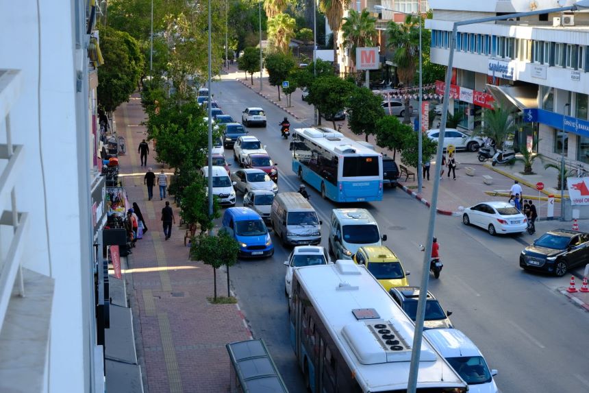 Trafik Anafartalar Caddesi