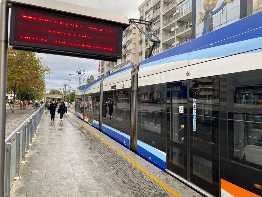 Tramvay Seferler Durdu