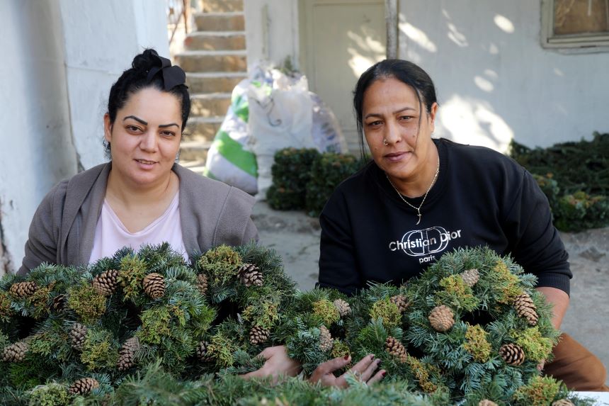 Atıklardan Üretilen Çelenkler Antalya (3)