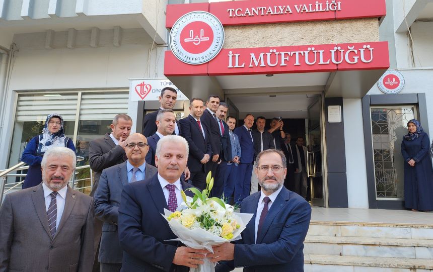 Aydın Yığman Yeni Antalya İl Müftüsü (1)