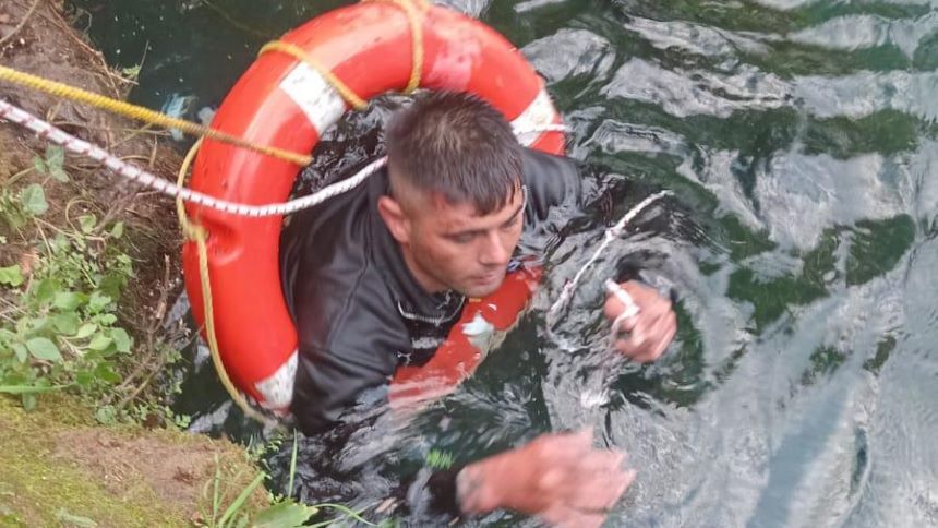 Düden Çayı'na Düşen Genç Kurtarıldı (2)