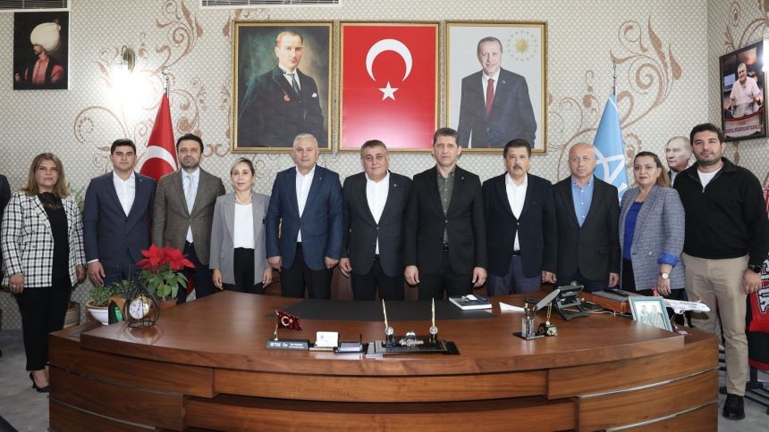 İsa Yıldırım Ak Parti Heyeti Ziyareti (3)
