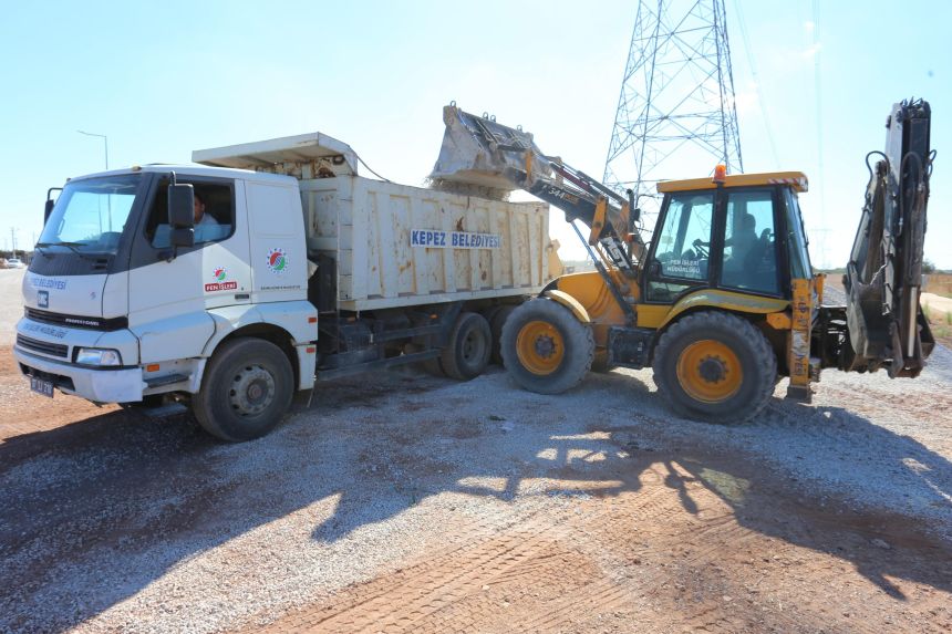 Kizilli Mahallesine 2.070 Metrelik Asfalt Yatirimi 6