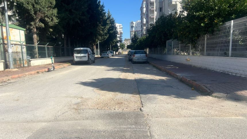 Konyaaltı Delik Deşik Yollar (1)