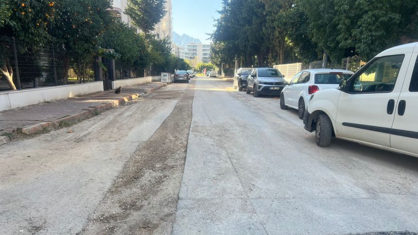Konyaaltı Delik Deşik Yollar (2)