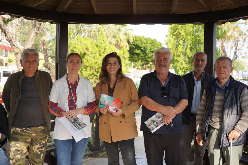 Konyaalti'nda Halk Sağliği Buluşmalari Devam Edi̇yor (6)