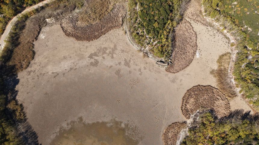 Kovada Gölü Kuruyor 1