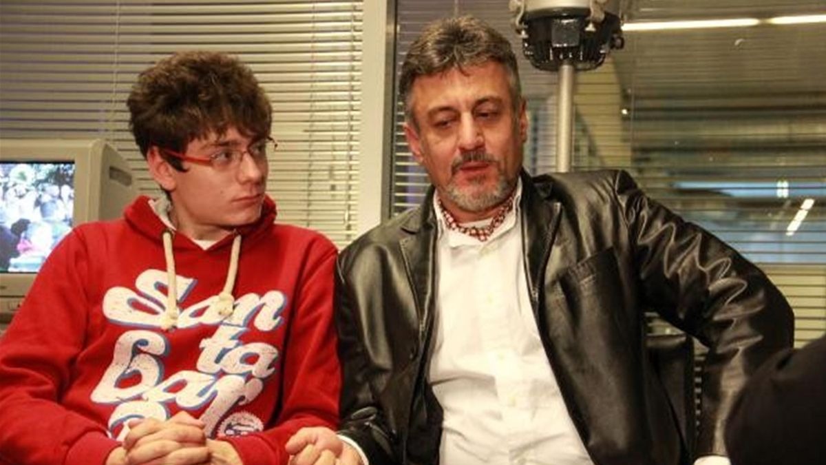 Lefter Eşi Ve Çocukları 4