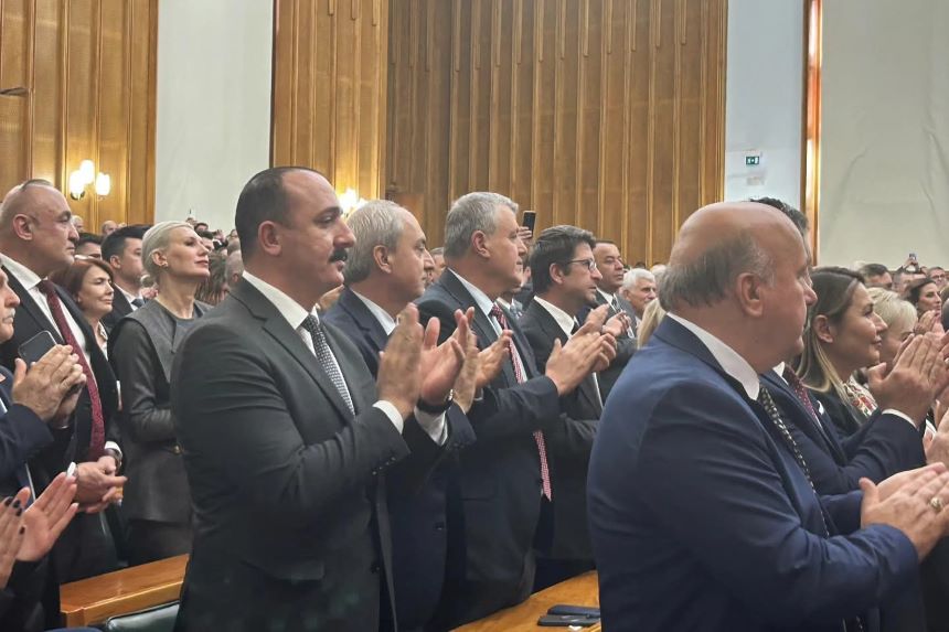 Mesutkocagöz Ve Cem Kotan Chp Genel Merkezi (2)