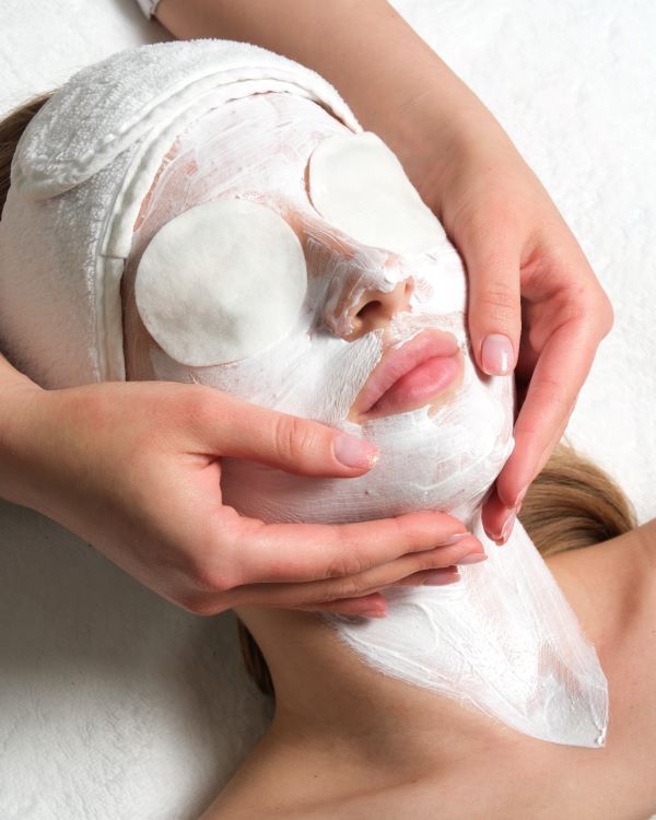 Moonqueen Güzellik Merkezi (2)