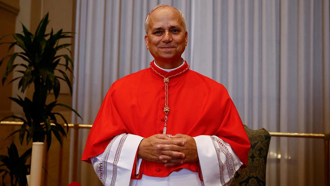 Papa 14. Leo Nereli 7