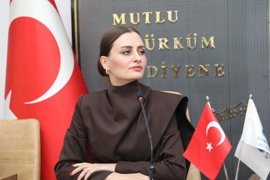 Saniye Caran Korkuteli Meclis (2)