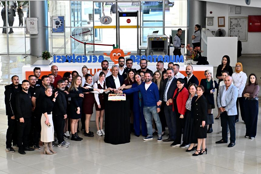 Turunç Masa 11 Yaşinda (2)