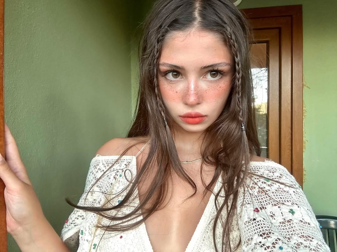 Zeynep Atılgan Kaç Yaşında 5