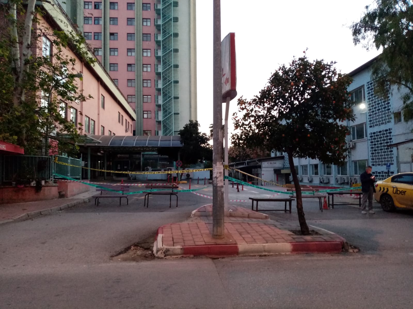 Atatürk Devlet Hastanesi Kapandı1-1