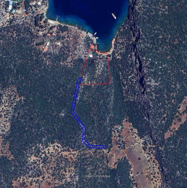 Eski Bakan Mumcu'nun Şirketinin Orman Arazisinden Aldığı Yol Açma Izniyle Limanağzı'ndaki Parsele 4 Metre Genişliğinde 380 Metrelik Ulaşım Yolu Açılması Planlanıyor